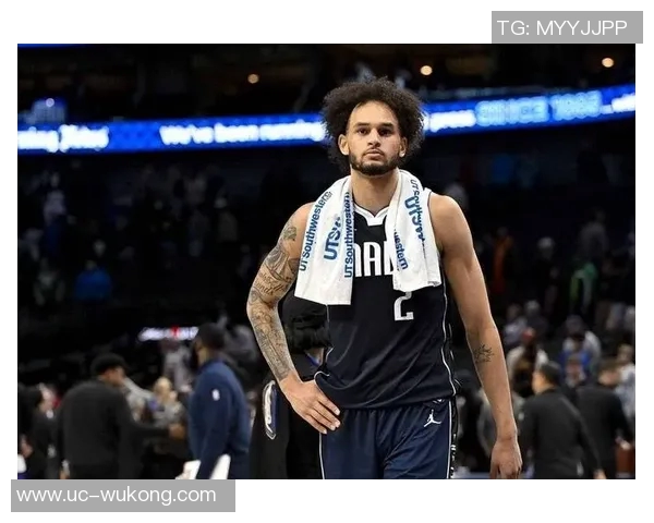 独行侠中锋莱夫利因右脚手术赛季报销球队面临巨大挑战